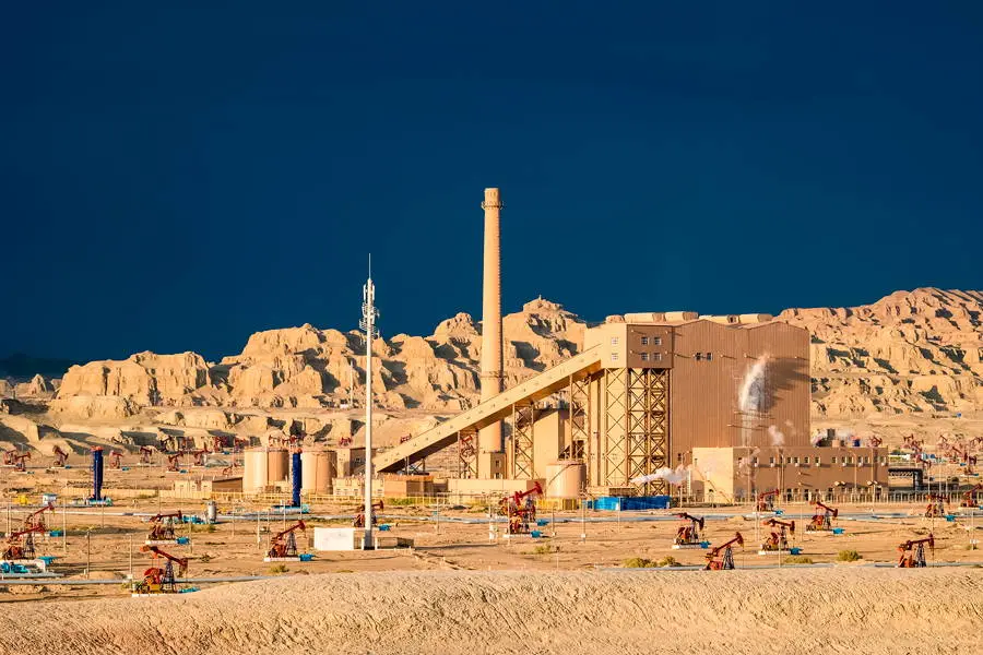 Oil Extraction & Processing - Market Sectors | Kingfisher Industrial